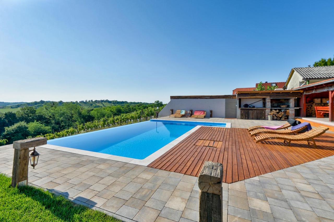 Holiday Homes Dika Sveti Martin Na Muri Dış mekan fotoğraf